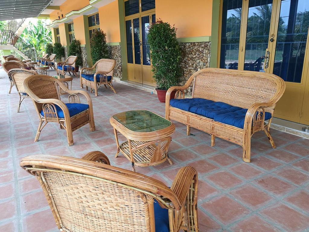 Nomads Guesthouse Kampot Dış mekan fotoğraf