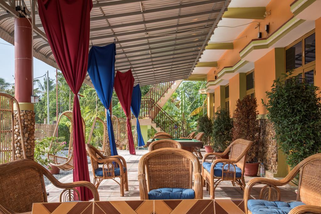 Nomads Guesthouse Kampot Dış mekan fotoğraf