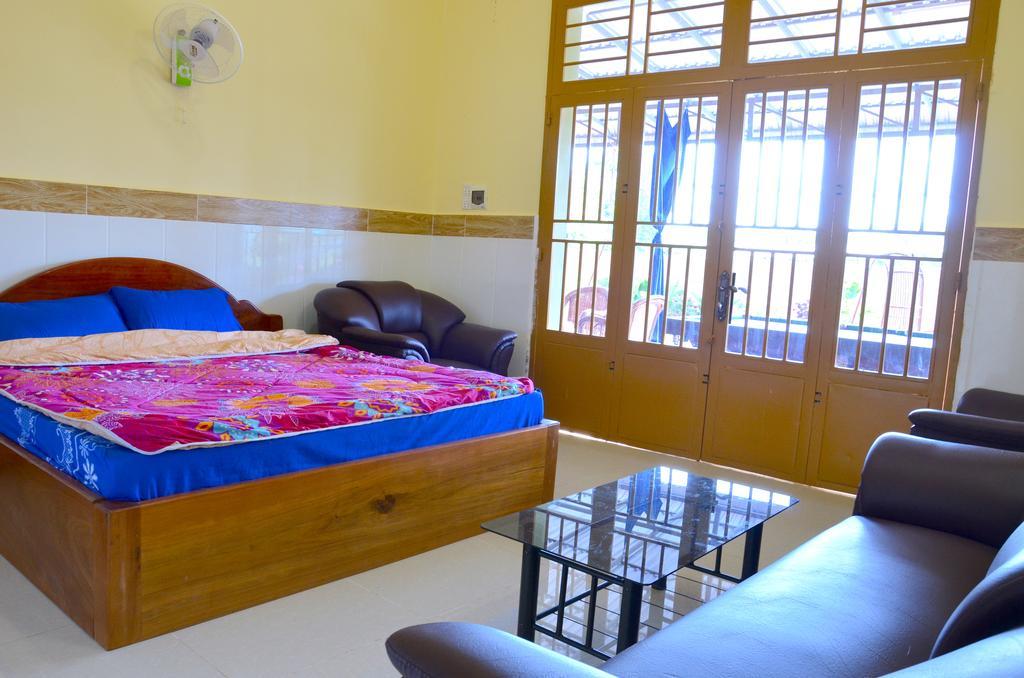 Nomads Guesthouse Kampot Dış mekan fotoğraf