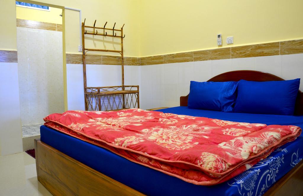 Nomads Guesthouse Kampot Dış mekan fotoğraf