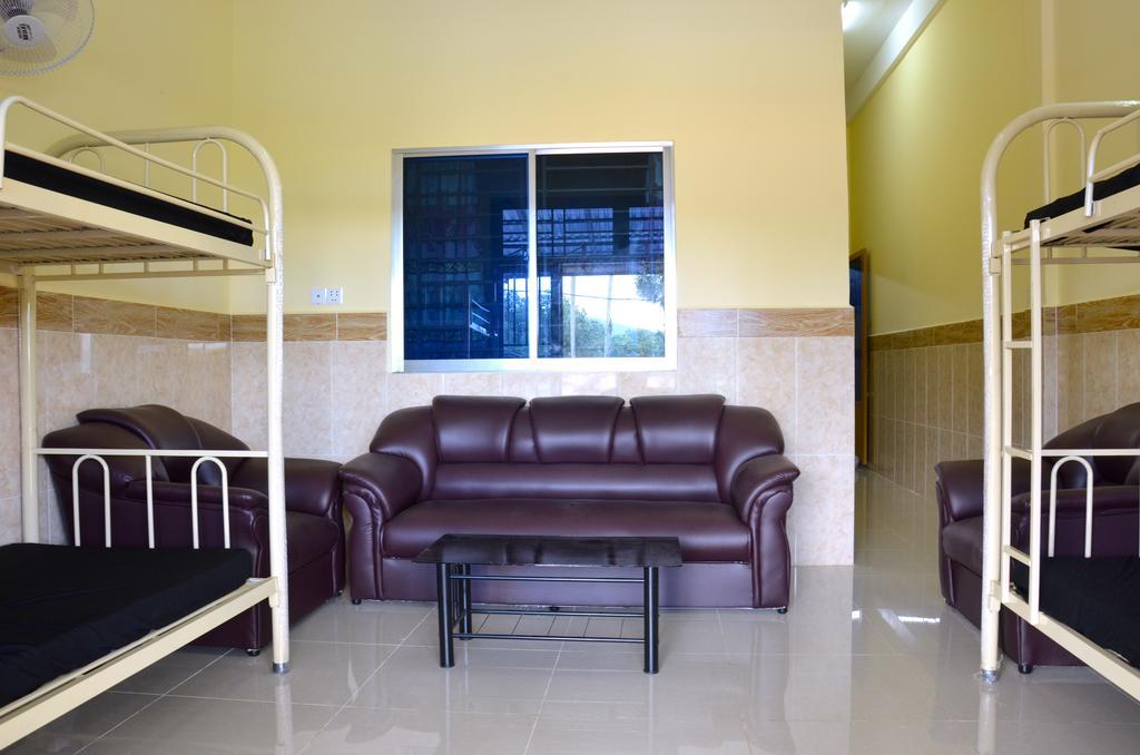 Nomads Guesthouse Kampot Dış mekan fotoğraf