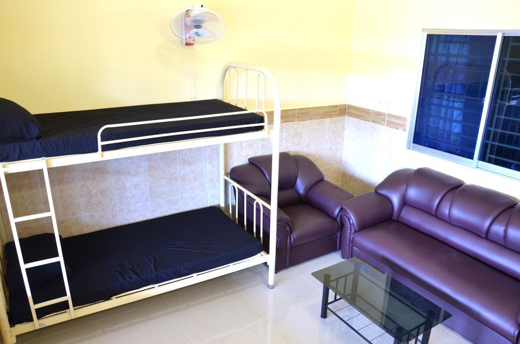 Nomads Guesthouse Kampot Dış mekan fotoğraf