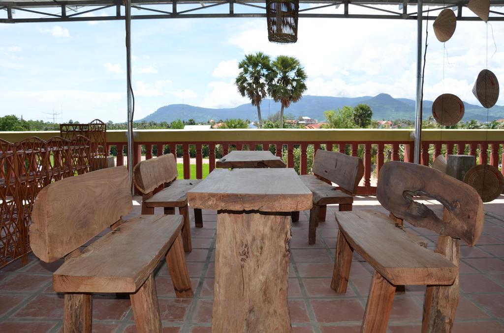 Nomads Guesthouse Kampot Dış mekan fotoğraf